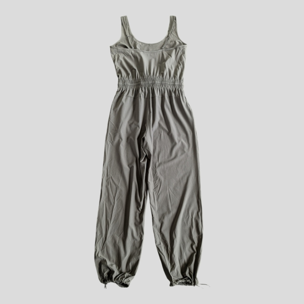 Abercrombie & Fitch Olive Traveler Jumpsuit Women's Sz Med Tall Lightweight - Picture 3 of 9